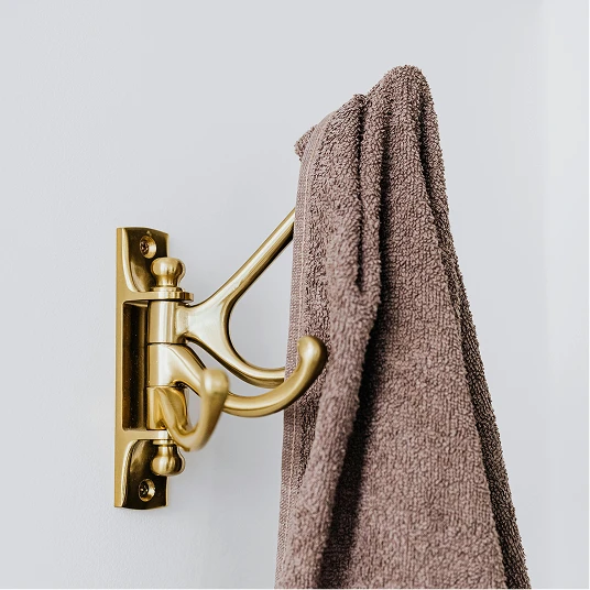 brass bathroom accessories